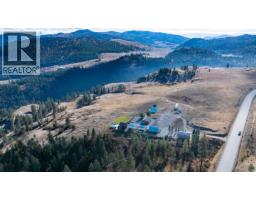 3pc Ensuite bath - 4520 Highway 3, Rock Creek, BC V0H1Y0 Photo 2