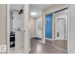 Primary Bedroom - 5516 5 Av Sw, Edmonton, AB T6X1R9 Photo 5