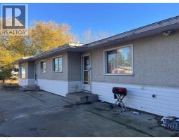 Living room - 58032 Range Road 101, Rural St Paul No 19 County Of, AB T0A3A0 Photo 3