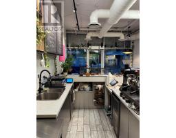 101 799 College Street, Image 3