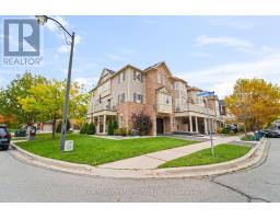 Living room - 917 Burrows Gate, Milton, ON L9T0K7 Photo 5