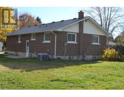 Bedroom - 10420 Talbotville Gore Road S, Southwold, ON N5P3T2 Photo 3