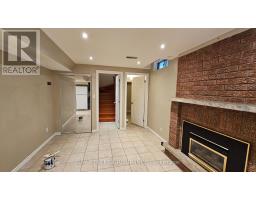 2107 Wincanton Crescent, Mississauga, ON L5M3E4 Photo 4