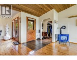 Ensuite - 3910 Island Hwy, Campbell River, BC V9H1M1 Photo 3