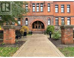 Living room - 310 200 Stinson Street, Hamilton, ON L8N4J5 Photo 5