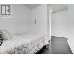 1007 10 Capreol Court, Image 2