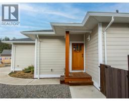 Primary Bedroom - 109 Copperhead Road, Princeton, BC V0X1W0 Photo 2