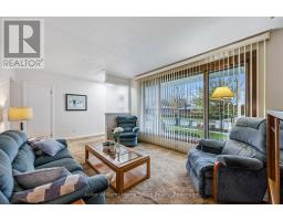 Living room - 54 Ottawa Crescent, Guelph, ON N1E2A6 Photo 5