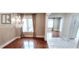 Living room - Upper 4766 Wild Rose Street, Mississauga, ON L5M5M6 Photo 5