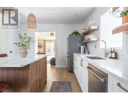 19 Cow Bay Road, Eastern Passage, NS B3G1M5 Photo 5