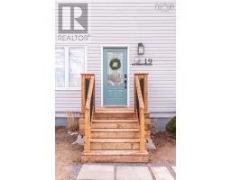 19 Cow Bay Road, Eastern Passage, NS B3G1M5 Photo 2