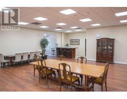 Family room - 208 9901 Keele Street, Vaughan, ON L6A3Y5 Photo 5