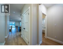 Full bathroom - 93 Duchess Drive, Delhi, ON N4B2V3 Photo 5