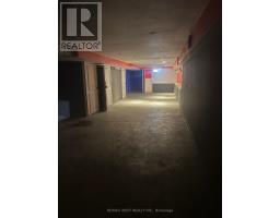 9 2057 Dufferin Street, Toronto, ON M6E3R3 Photo 2