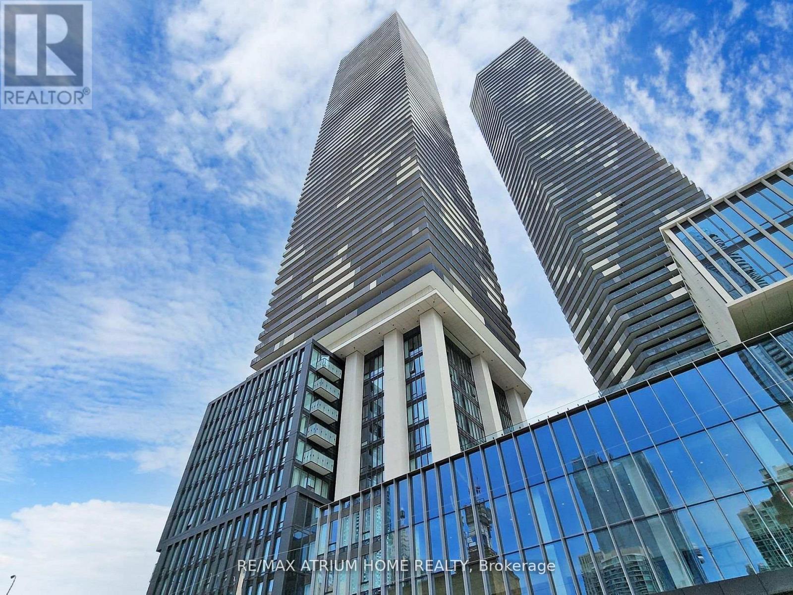 4605 55 Cooper Street