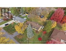 Family room - 292 Wellington Street, North Huron, ON N0M1H0 Photo 2