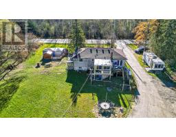 Living room - 4762 Old Homestead Road, Georgina, ON L0E1R0 Photo 2