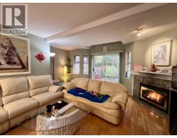 11 7488 Salisbury Avenue, Burnaby, BC V5E3A3 Photo 2