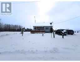 Primary Bedroom - 1119 Oil Tank Road, Iroquois Falls, ON P0K1G0 Photo 2
