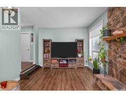 Dining room - Nesbit Forest Drive Acreage, Garden River Rm No 490, SK S6V5R2 Photo 3
