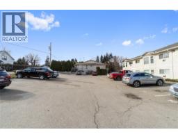 Full bathroom - 2820 Wolfenden Terrace Unit 108, Armstrong, BC V4Y2A9 Photo 3