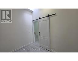 1454 Queen Street W, Image 2