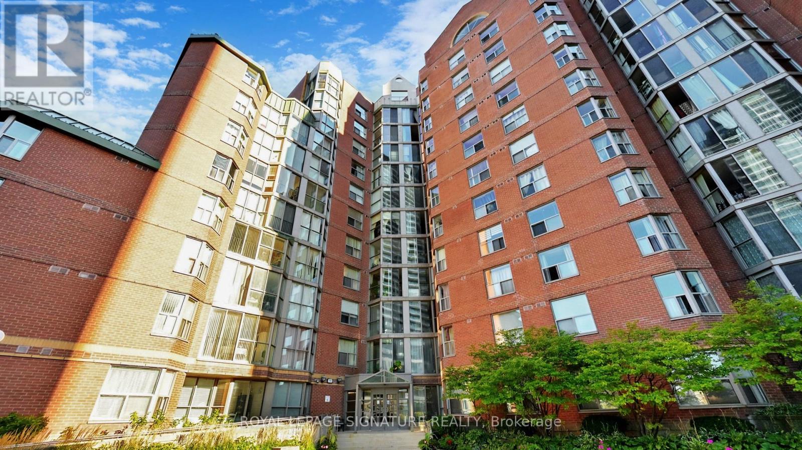 1205 5795 Yonge Street