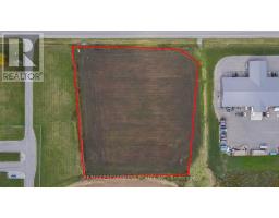 678 Nanticoke Creek Parkway, Haldimand, ON N0A1J0 Photo 3