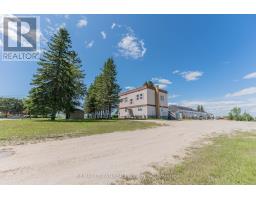 Fauquier 27 Grzela Road, Kapuskasing, ON P0L1G0 Photo 3