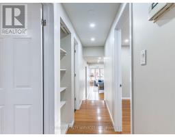 Kitchen - 33 Elrose Road, Brampton, ON L6T2C1 Photo 2