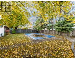 Primary Bedroom - 33 Elrose Road, Brampton, ON L6T2C1 Photo 3
