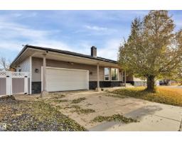 Dining room - 4202 42 Av, Leduc, AB T9E4S1 Photo 2