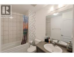 Foyer - 36 Munro Circle, Brantford, ON N3T0R3 Photo 2