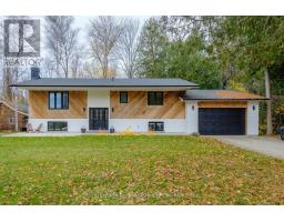 Laundry room - 27 Dawson Drive, Kincardine, ON N2Z2X6 Photo 2