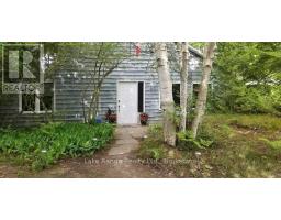 Living room - 910 Victoria Road, Huronkinloss, ON N0G2R0 Photo 2