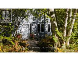 Dining room - 910 Victoria Road, Huronkinloss, ON N0G2R0 Photo 3