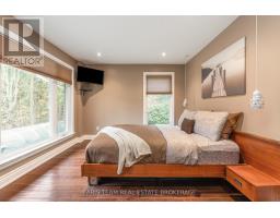 Primary Bedroom - 5565 5th Line, New Tecumseth, ON L0G1W0 Photo 4