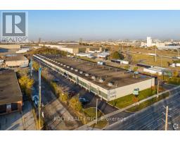 20 1040 Martin Grove Road, Image 2