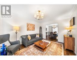 Family room - 200 Fallingbrook Street, Whitby, ON L1R2B1 Photo 4