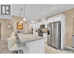 Foyer - 3388 Skaha Lake Road Unit 1004, Penticton, BC V2A6G4 Photo 5