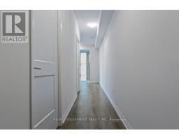 4021 28 Widmer Street, Image 2