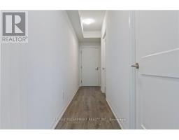 4021 28 Widmer Street, Image 3