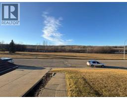 Dining room - 7305 96 Street, Peace River, AB T8S1E4 Photo 2