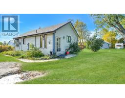 Bedroom 2 - 2266 Holt Rd 2145 Hwy 2, Clarington, ON L1C6G4 Photo 4