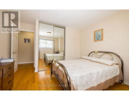 Bedroom 2 - 7812 Kittridge Drive, Mississauga, ON L4T3J6 Photo 5