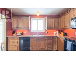 Kitchen - 40204 Huron Street E, South Huron, ON N0M1S5 Photo 3