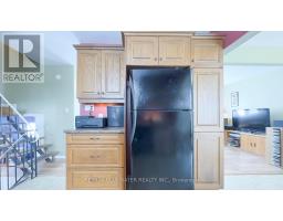 Mud room - 40204 Huron Street E, South Huron, ON N0M1S5 Photo 5