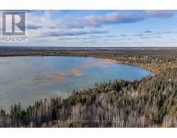 Bedroom - 16 Shallow Lake Road E, Matticeval Cote, ON P0L1T0 Photo 5