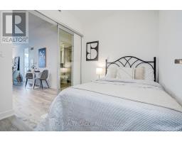 2830 135 Lower Sherbourne Street W, Image 2