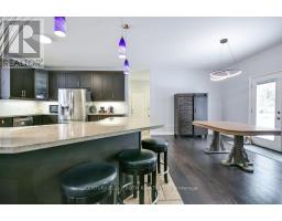 Living room - 8 Merrington Avenue, Oromedonte, ON L3V6H2 Photo 5